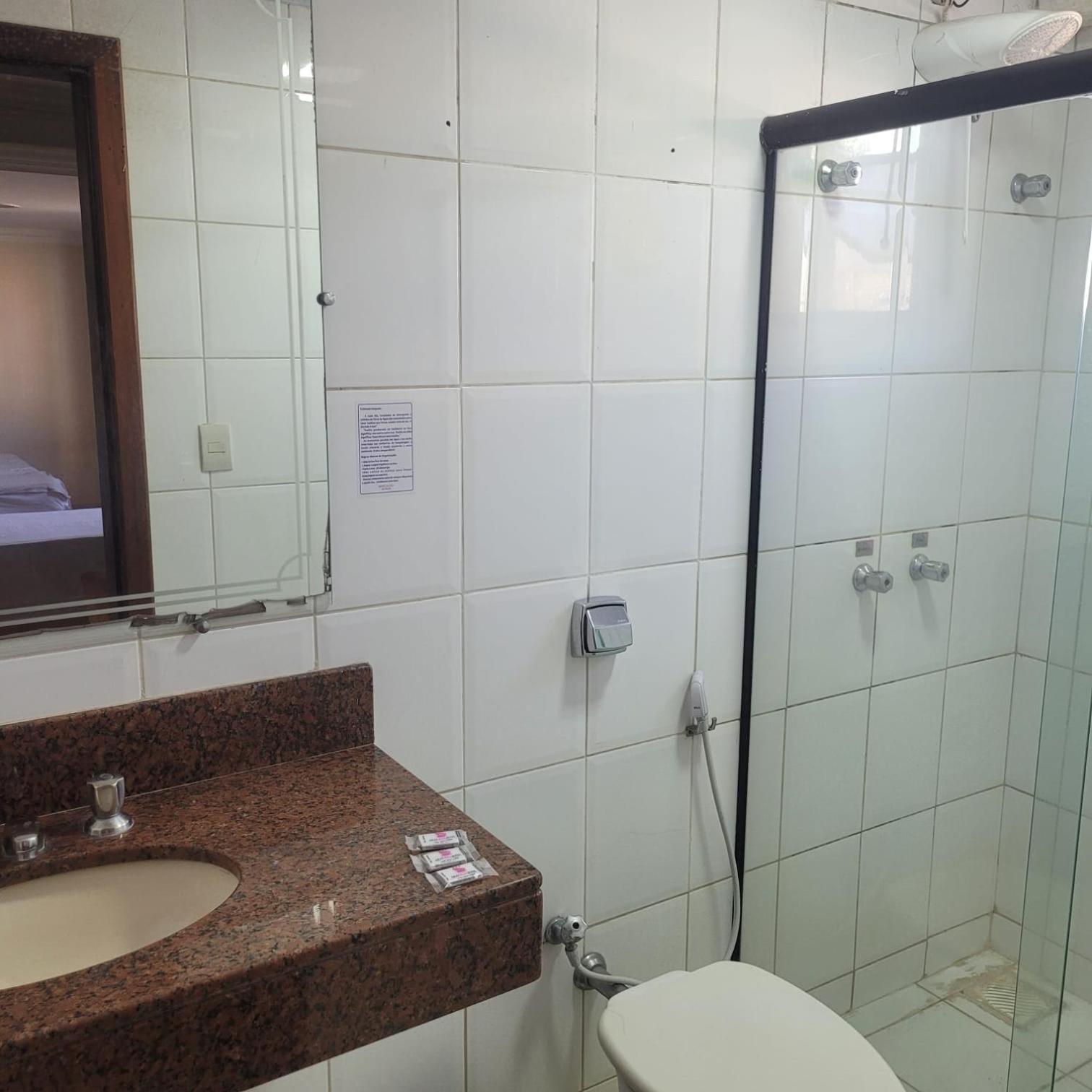 Gran Roza Hotel ปาโตส เจ มินาส ภายนอก รูปภาพ